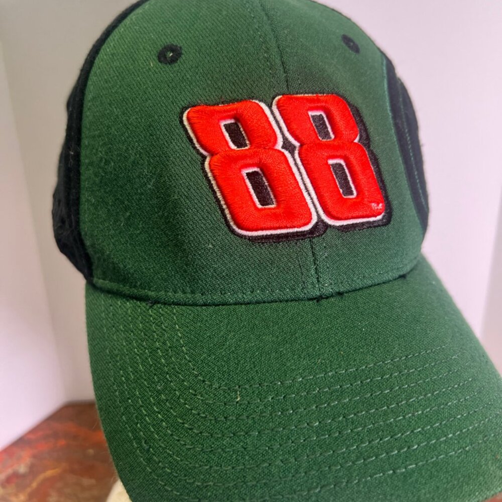 Winners Circle Dale‎ Earnhardt JR #88 NASCAR Amp Energy Black Green Hat